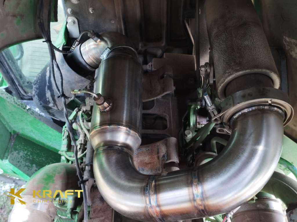 John Deere 5085M 4.5 litra - podniesienie mocy, wyłączenie EGR / DPF z wykonaniem wydechu ze stali nierdzewnej