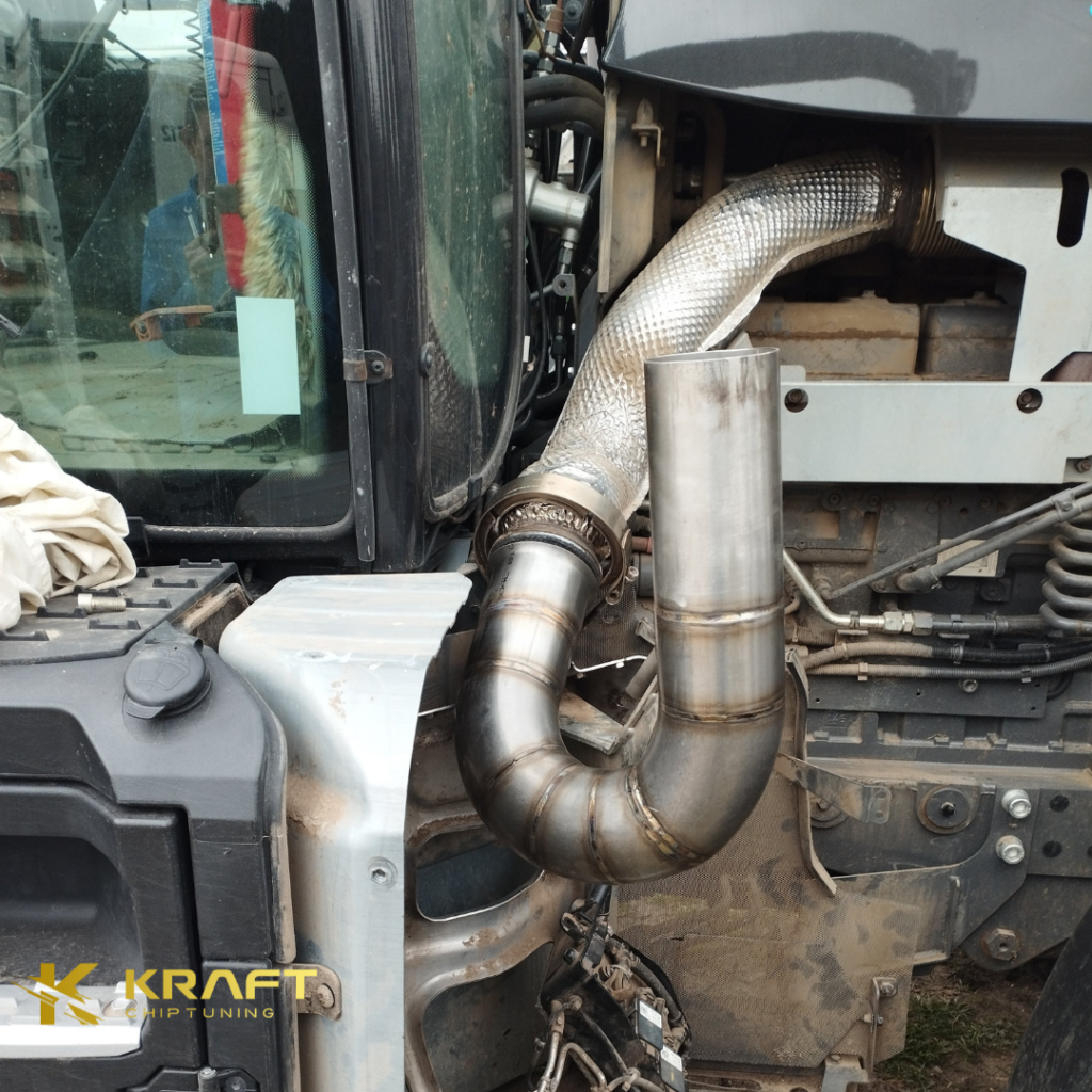 Valtra T144 6.6 litra SISU Tier 5- wyłączenie AdBlue / EGR / DPF z wykonaniem wydechu ze stali nierdzewnej